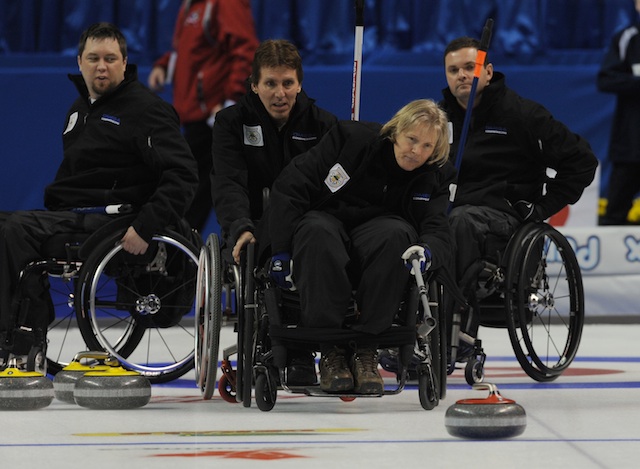 dsc_5983-wheelchair-curling.jpg